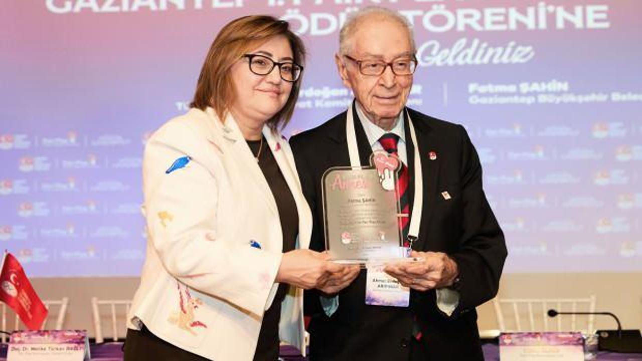 Fatma Şahin, T&uuml;rkiye'nin ilk 'Fair Play Annesi' se&ccedil;ildi