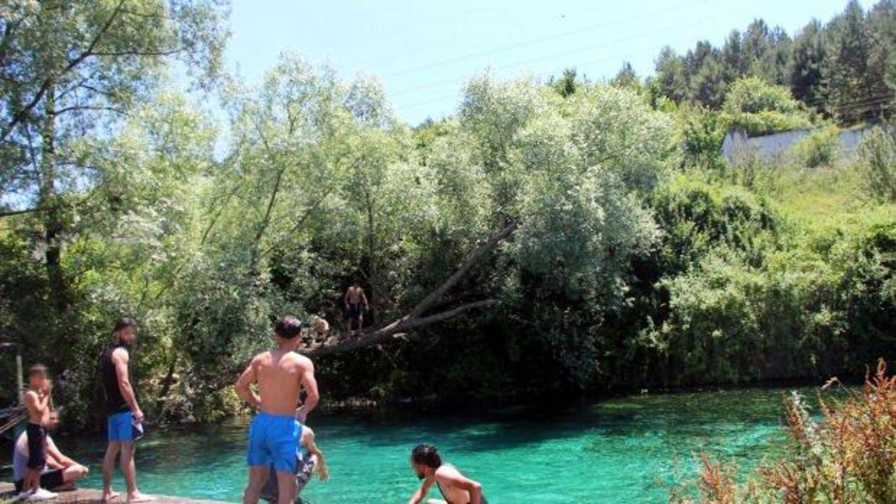 Canlarını hiçe sayarak baraja girdiler: Pahalıya patladı