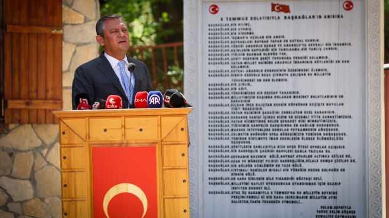 &Ouml;zg&uuml;r &Ouml;zel Başbağlar'daki anma t&ouml;reninde konuştu: Rastgele değildi