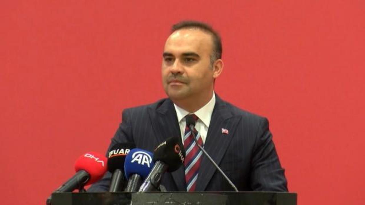 Bakan Kacır: 594 milyar lira sabit yatırımla 246 bin istihdamın önünü açtık!