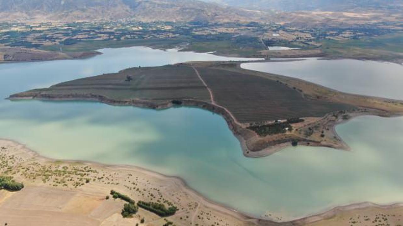 Denizi olmayan Sivas'ta Anadolu'nun en b&uuml;y&uuml;k adası satıldı! Sahibinden dikkat &ccedil;eken karar