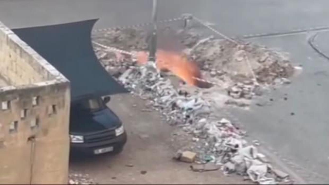 Mardin'de elektrik hattı yeraltına indirildikten sonra şiddetli şekilde patladı