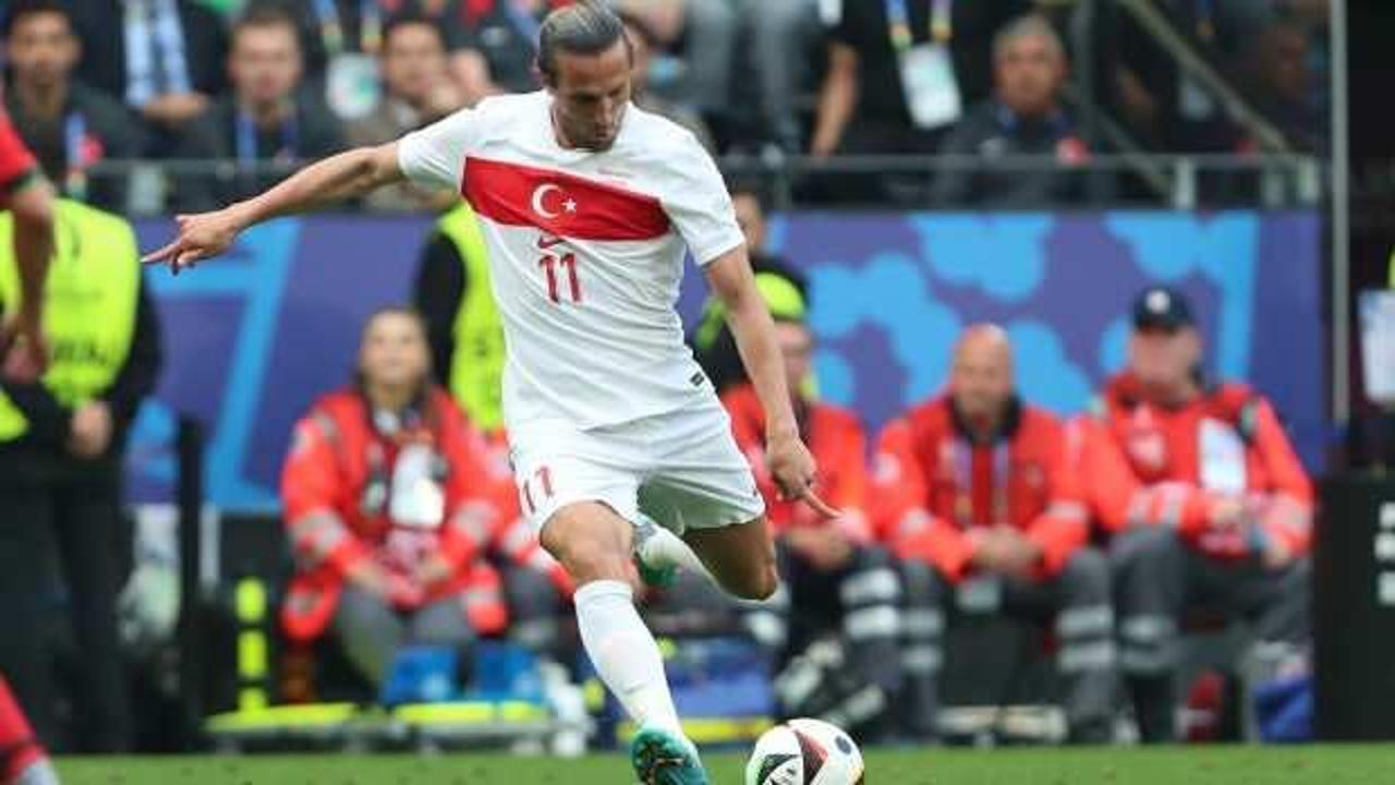 Canlı yayında duyurdular! Yusuf Yazıcı, Süper Lig devi ile anlaştı