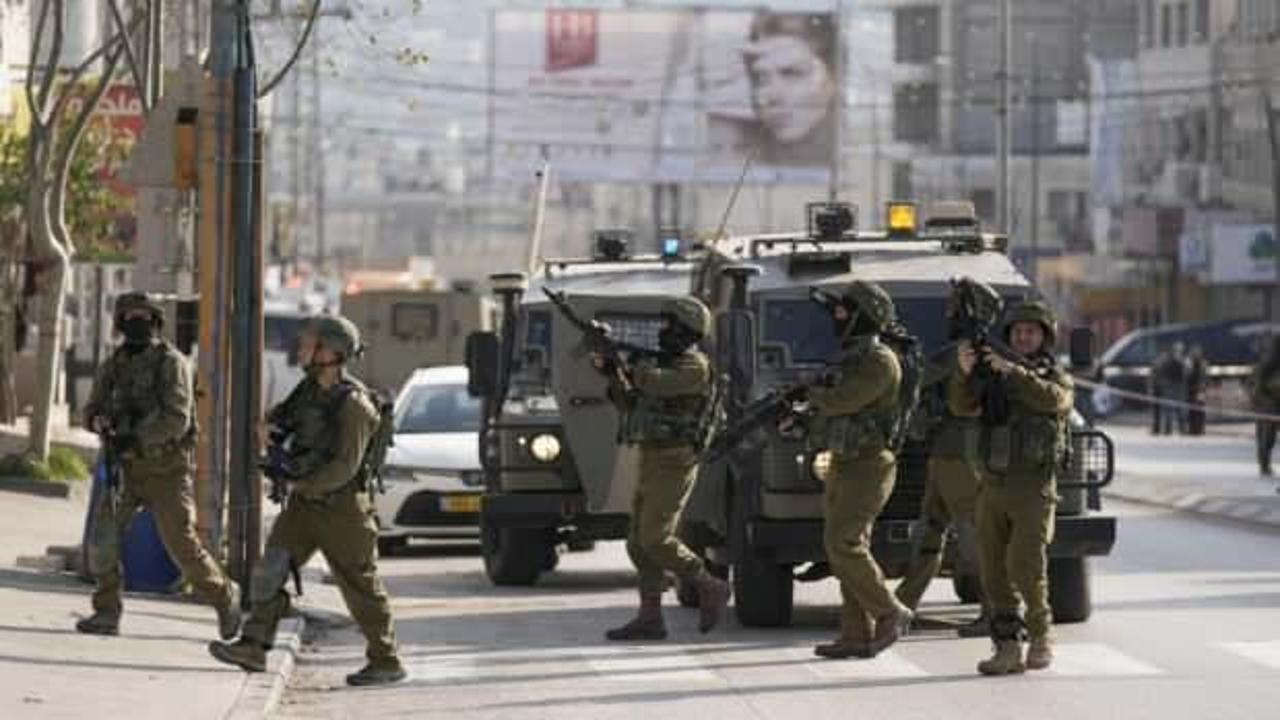 İsrail askerleri Batı Şeria'da İsraillilere ateş açtı