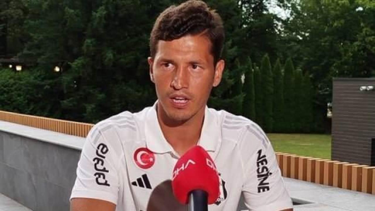 Salih U&ccedil;an'dan hem itiraf hem y&ouml;netime transfer mesajı