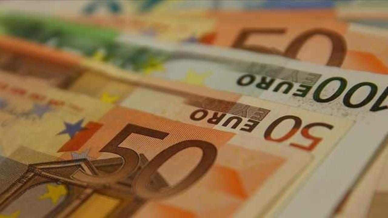Avro Bölgesi'nde kamu borcu yükseldi
