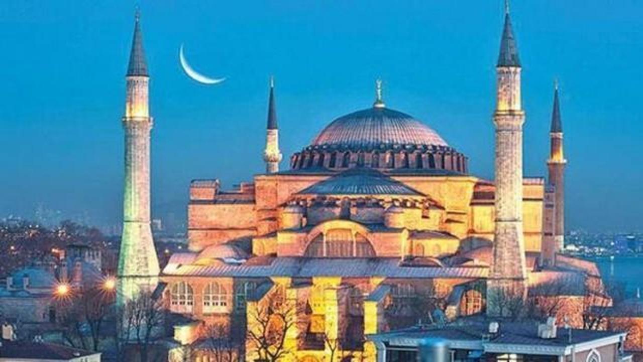 Ayasofya Cami-i Şerifi ibadete a&ccedil;ıldığından beri yaklaşık 25 milyon ziyaret&ccedil;i ağırladı