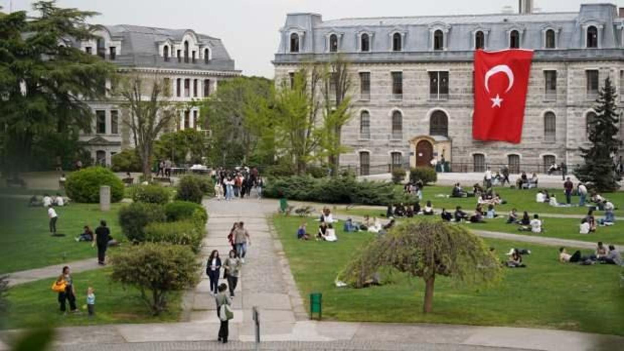 Boğaziçi Üniversitesi’nden dereceli öğrencilere aylık nakdi burs desteği!