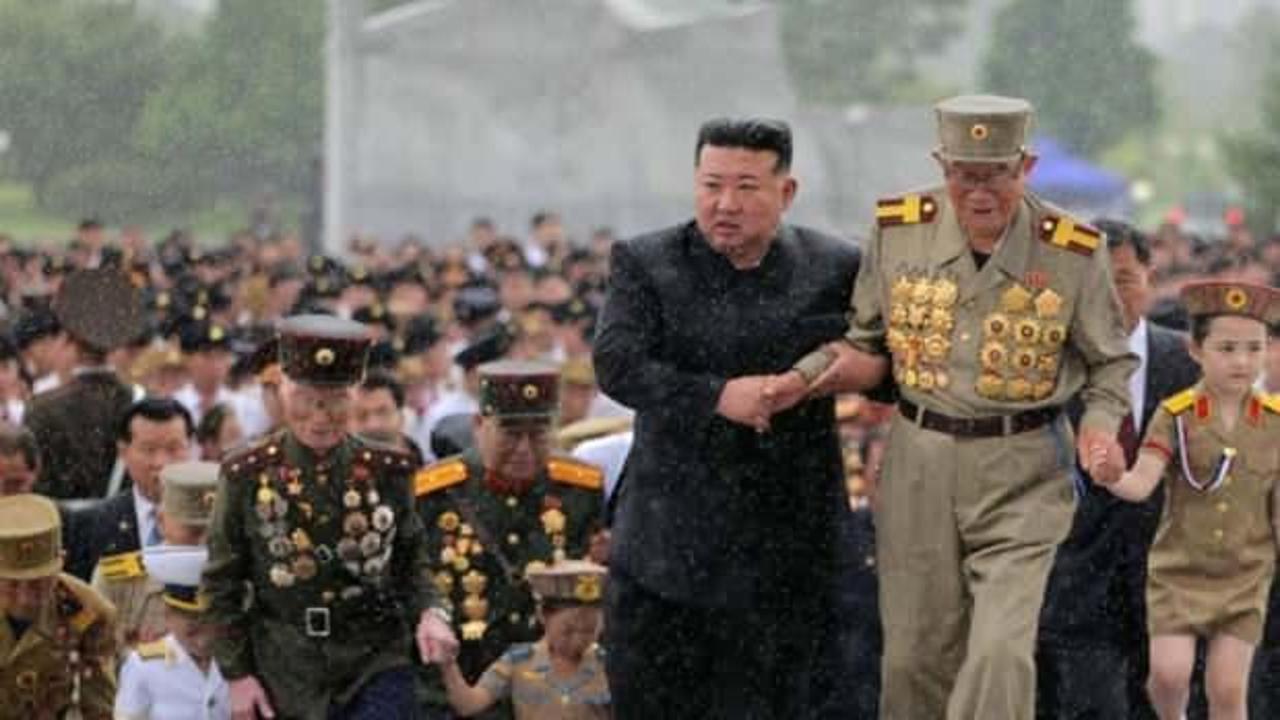 Kim Jong-un: Çin ile dostane ilişkiler güçlü bir şekilde ilerlemeli