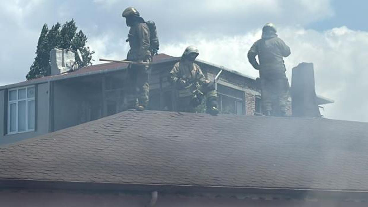 Küçükçekmece'de cemevinde yangın