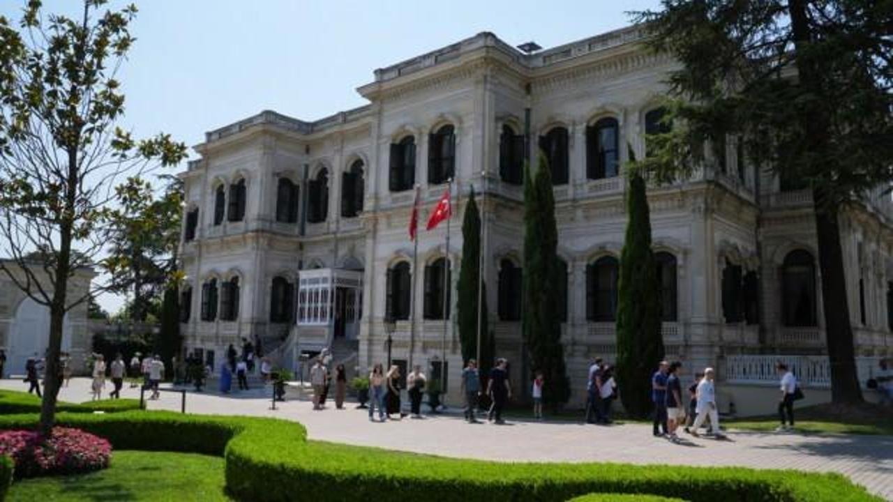 Yıldız Sarayı 2 günde 13 bine yakın kişiyi ağırladı