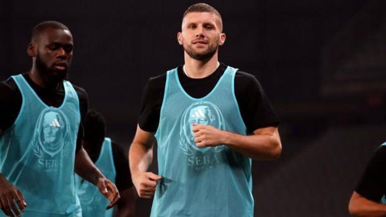 Ante Rebic ile yollar ayrıldı!