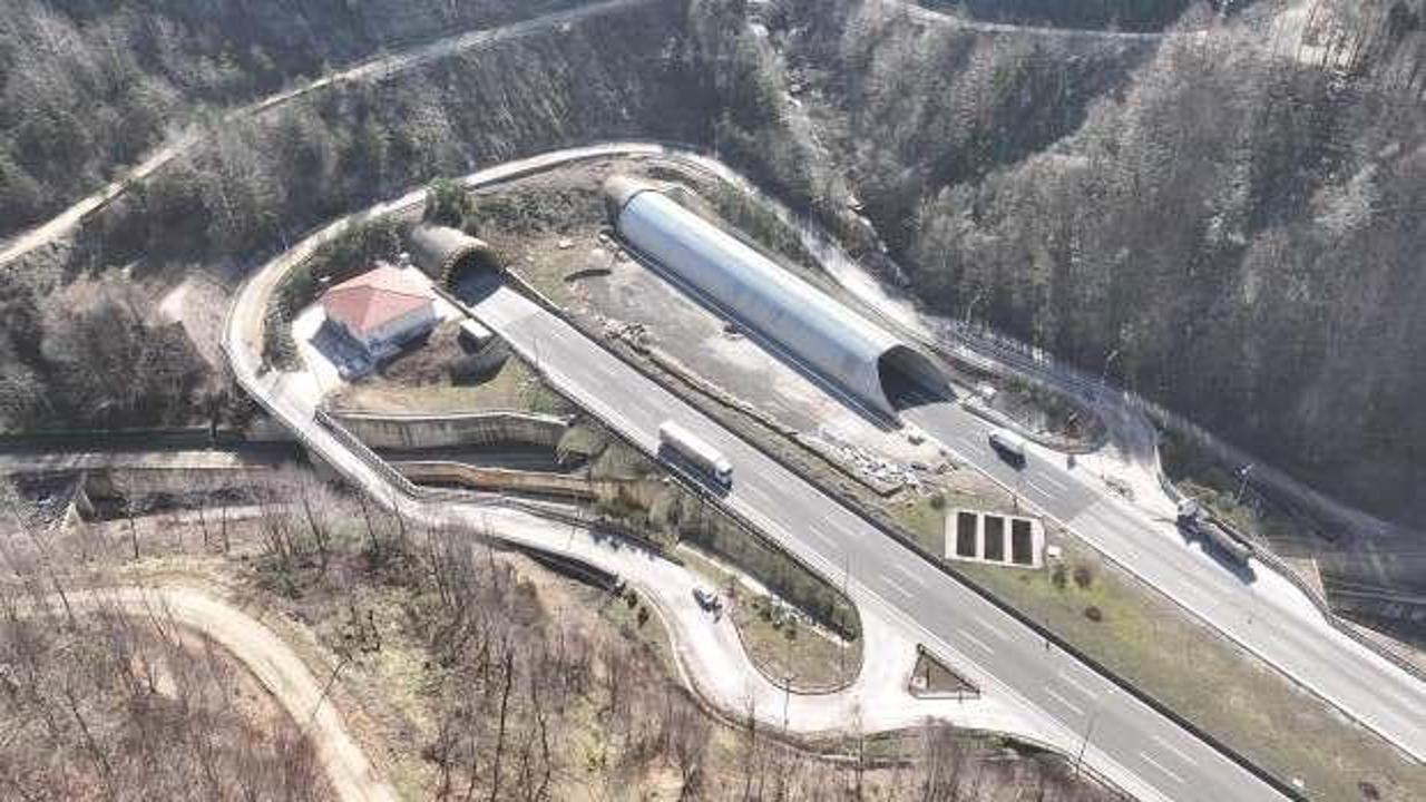Bolu Dağı T&uuml;neli'nin İstanbul y&ouml;n&uuml; ulaşıma kapanıyor