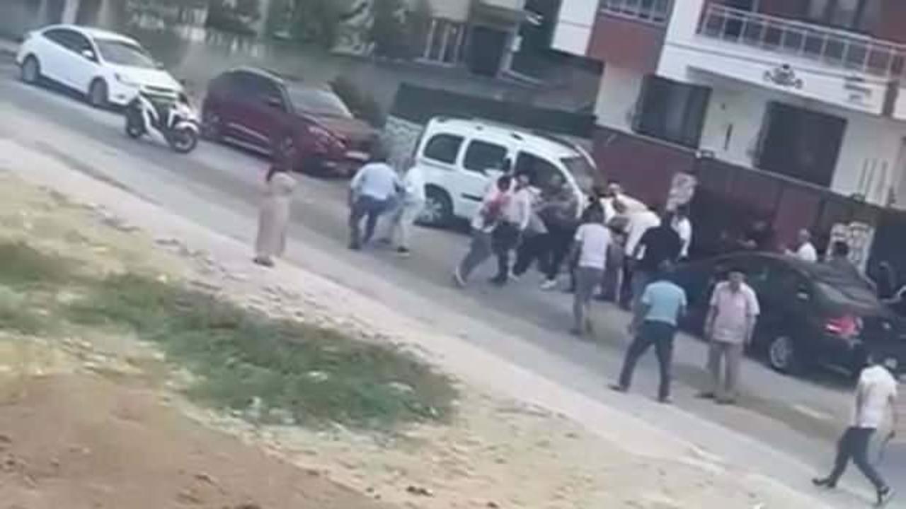 Manisa&rsquo;da 1 kişinin &ouml;ld&uuml;ğ&uuml; 2 aile kavgasına dair yeni g&ouml;r&uuml;nt&uuml;ler