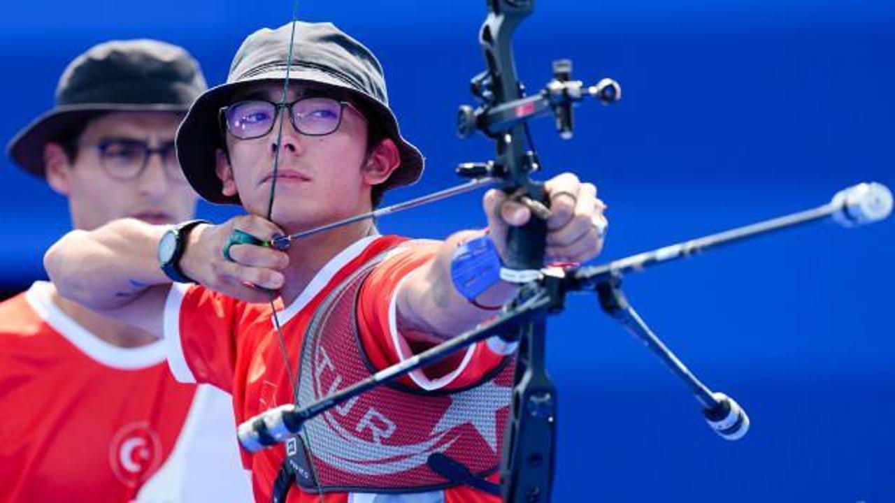 Milli ok&ccedil;u Mete Gazoz son 16 turuna y&uuml;kseldi!