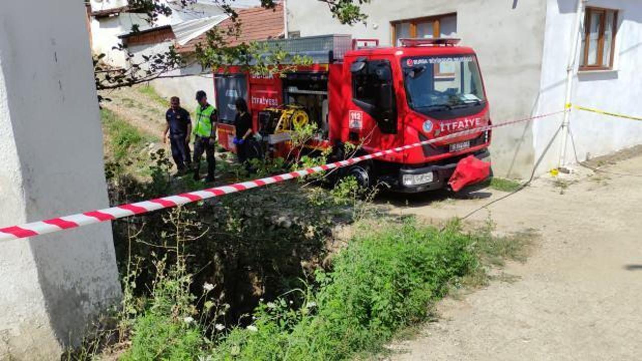 3 metre y&uuml;kseklikten d&uuml;şt&uuml;: 80 yaşındaki adamın feci &ouml;l&uuml;m&uuml;!