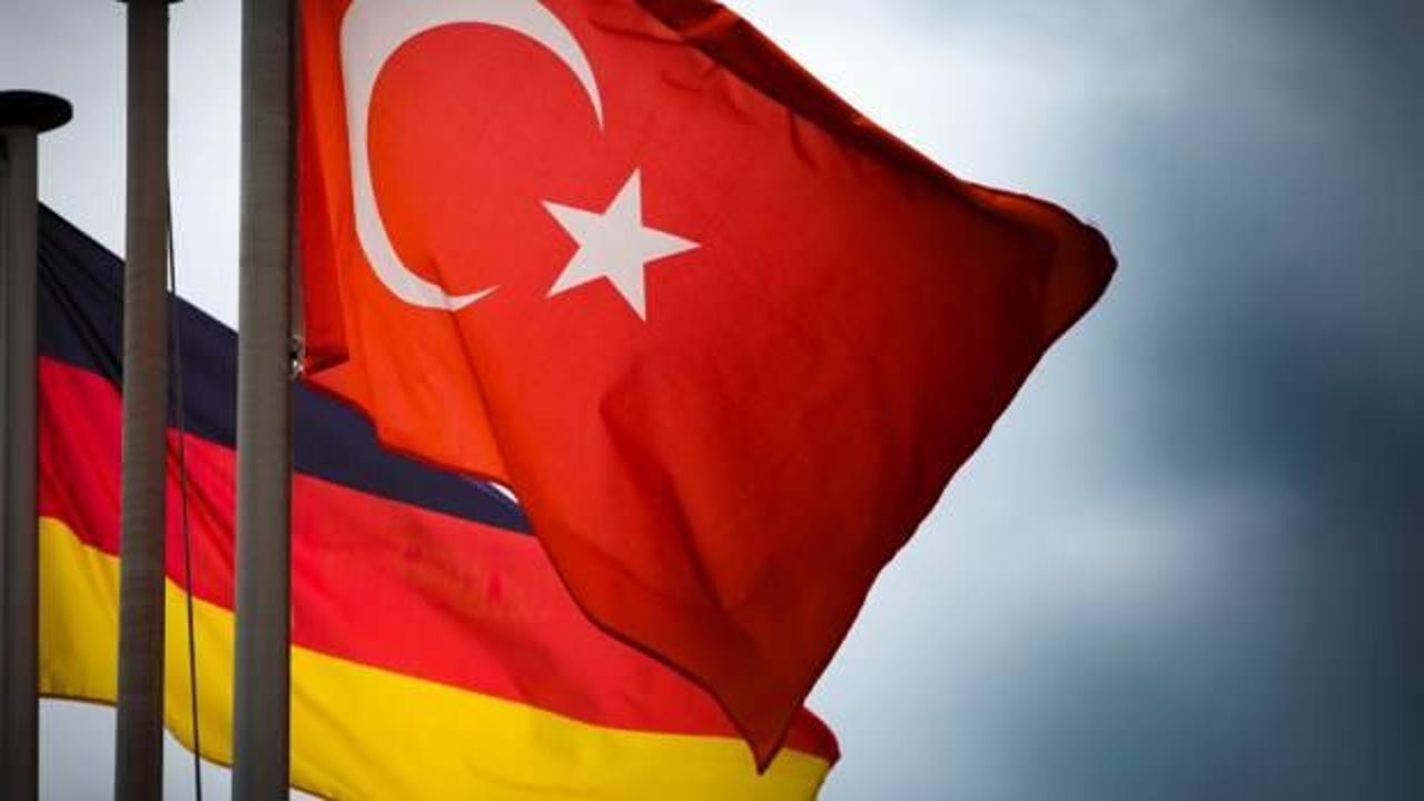 Almanya'da T&uuml;rkiye i&ccedil;in uyar geldi mi? Kaynaklar yalanladı