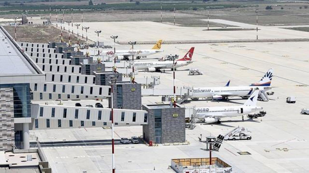 &Ccedil;ukurova Uluslararası Havalimanı'na ilk yolcu u&ccedil;ağı indi