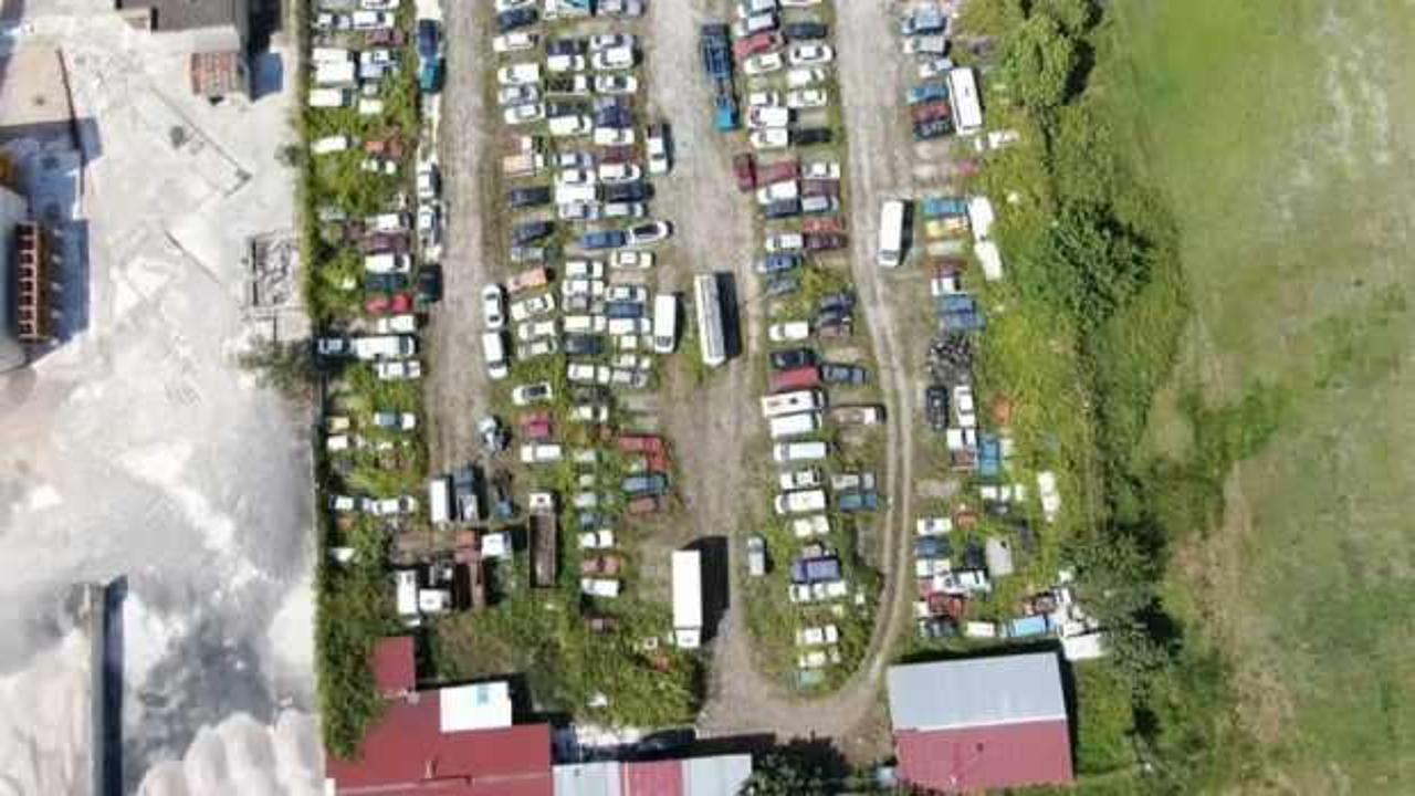 Milyonluk araçlar yedieminde çürüyor