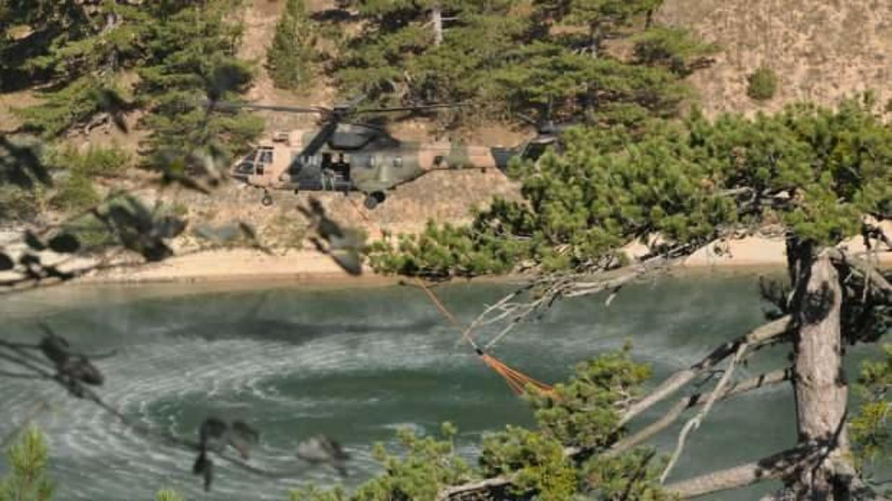 Bolu'daki yangına helikopterlerden 775 ton su atıldı