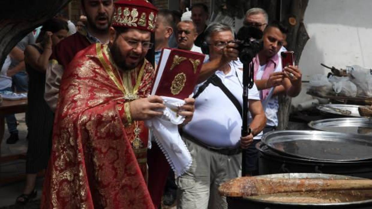 T&uuml;rkiye'nin tek Ermeni k&ouml;y&uuml;nde 'Meryem Ana' ayini