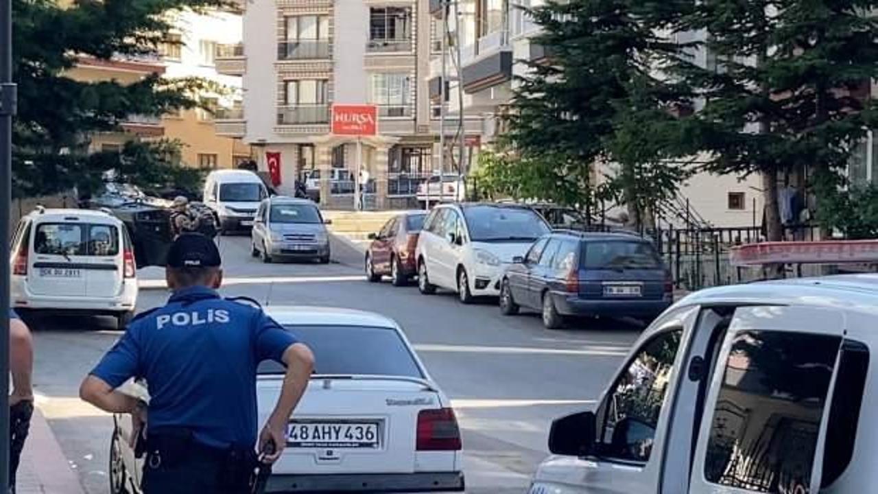 Ankara'da market sahibini rehin alan firari h&uuml;k&uuml;ml&uuml; etkisiz hale getirildi