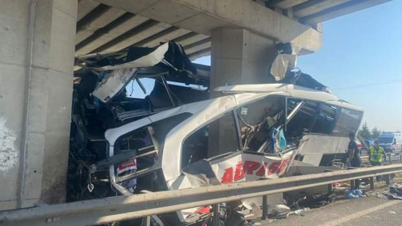 Polatlı'daki feci kazada &ouml;l&uuml; sayısı 11'e y&uuml;kseldi