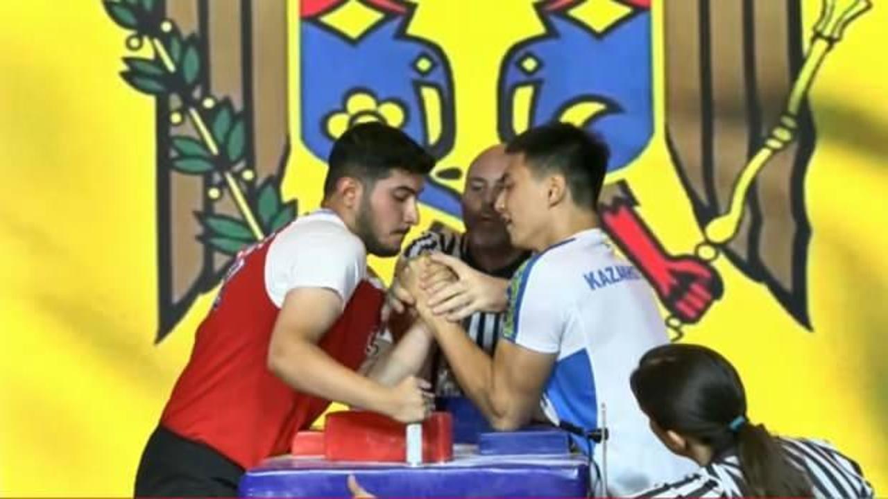 Milli sporcu Abdulsemet Ocakoğlu'nun bileği bükülmedi