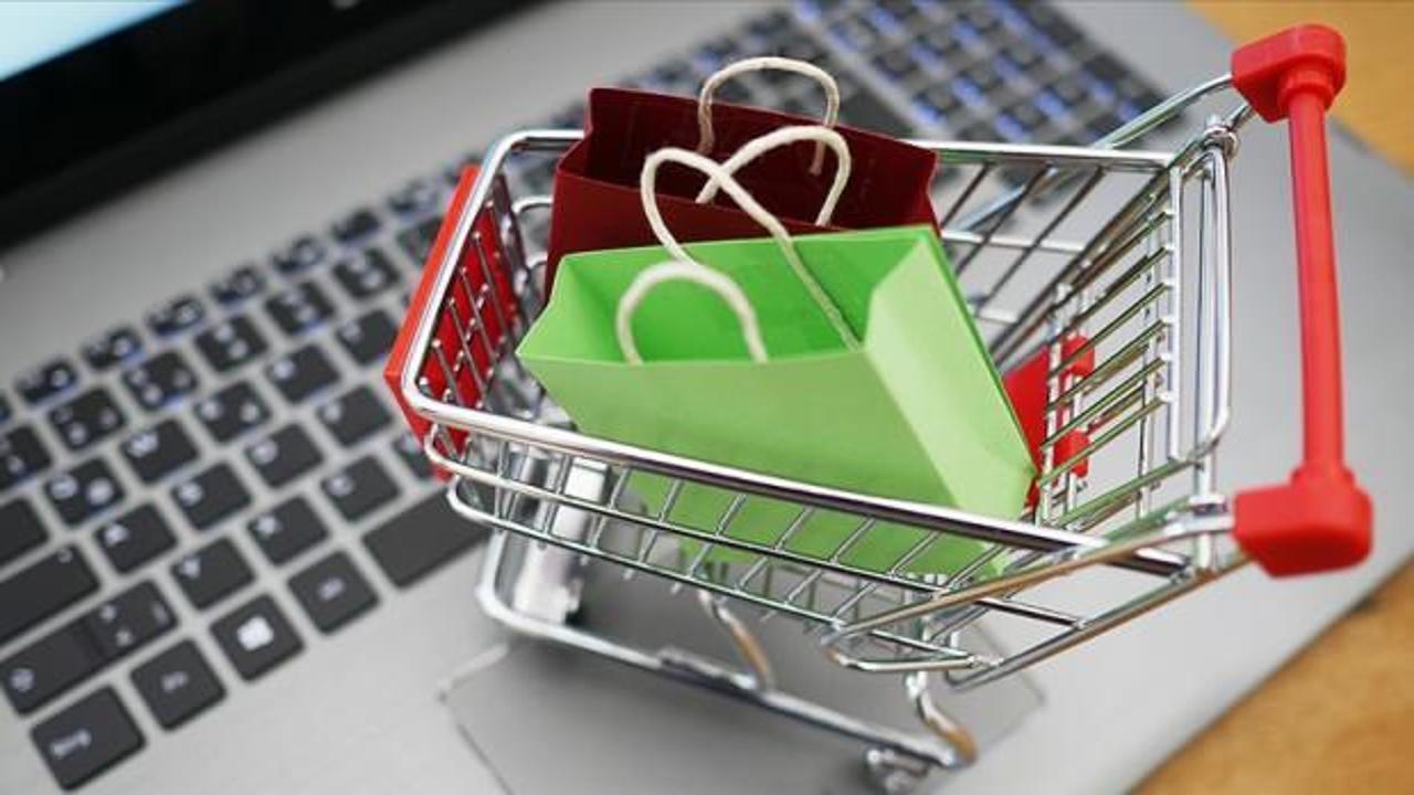 E-ticarette okul alışverişi hareketliliği devam ediyor