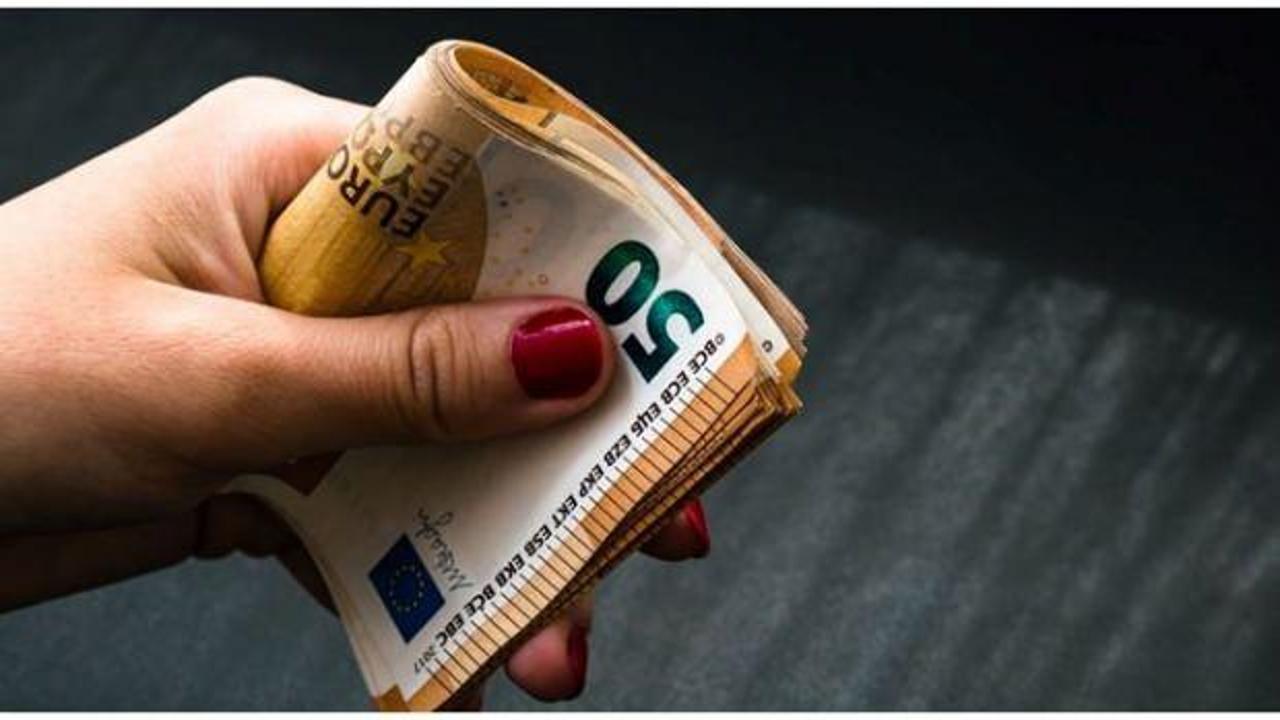 Euro Bölgesi'nde yıllık enflasyon ağustosta yüzde 2,2 oldu