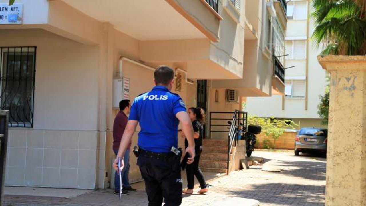 G&uuml;venlik g&ouml;revlisi evlinde &ouml;l&uuml; bulundu!