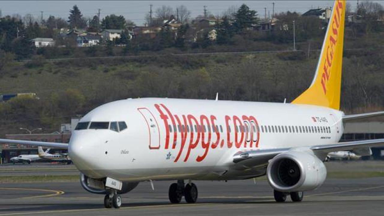 Pegasus'a ait uçak İzmir’e acil iniş yaptı