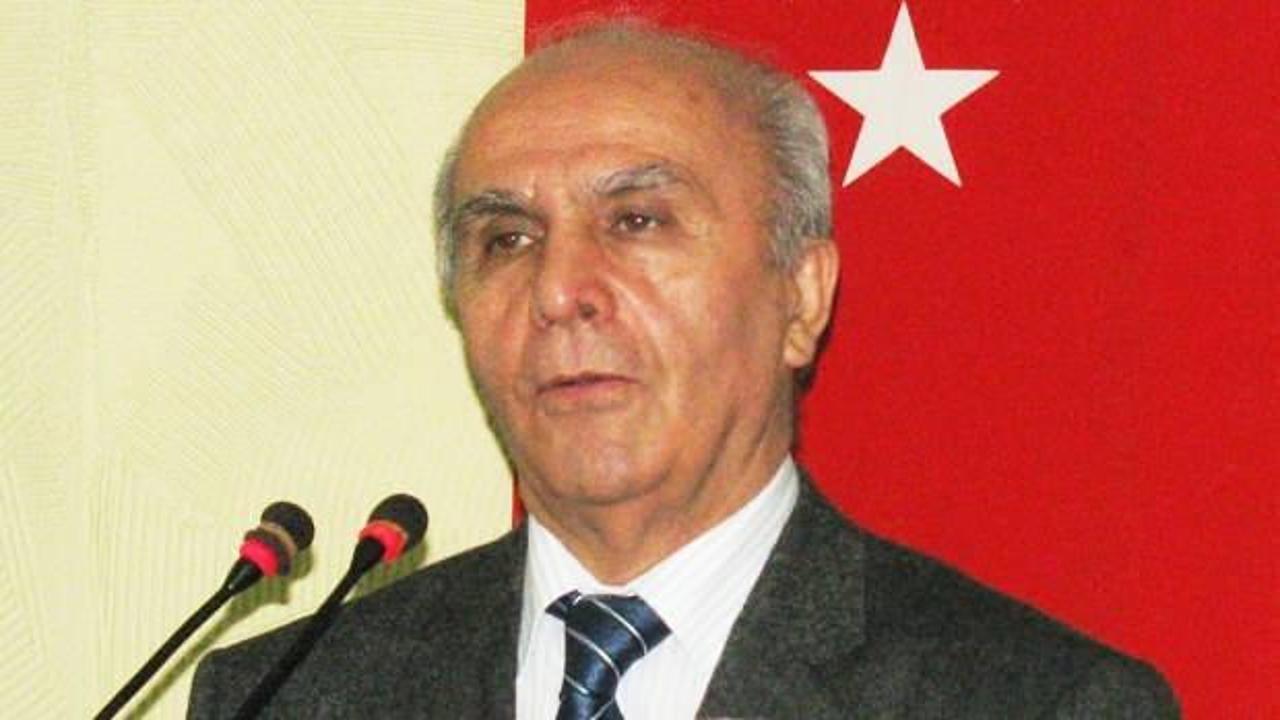Tarihçi Necdet Sakaoğlu vefat etti