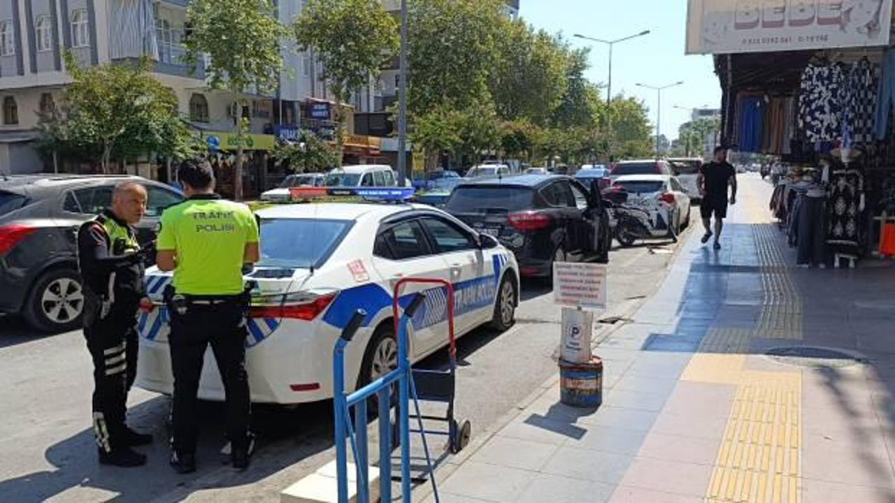 İşe yetişmek istedi, peş peşe iki kaza yaptı!