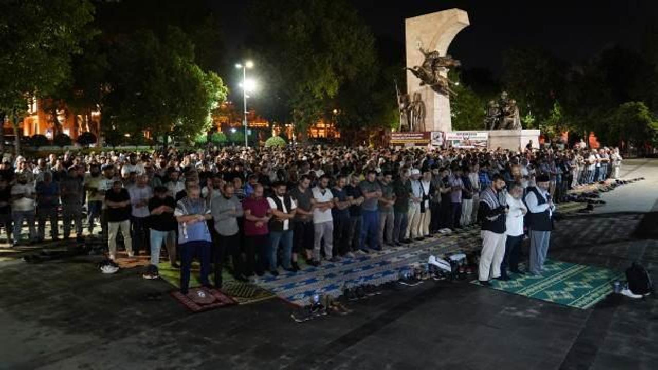 İstanbul'da Filistinliler için dua edildi