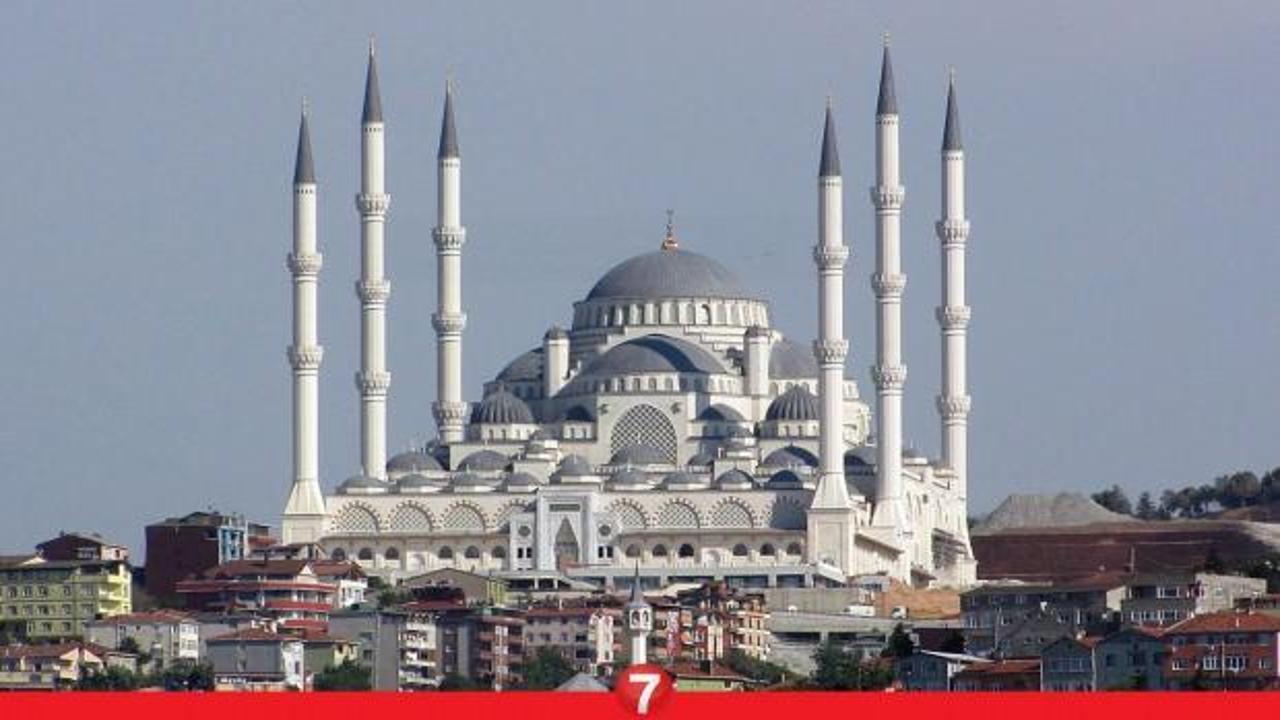 Cuma Hutbesinin Konusu 13 Eylül 2024! Bugün Camilerde Mevlid-i Nebi konusu ele alınacak