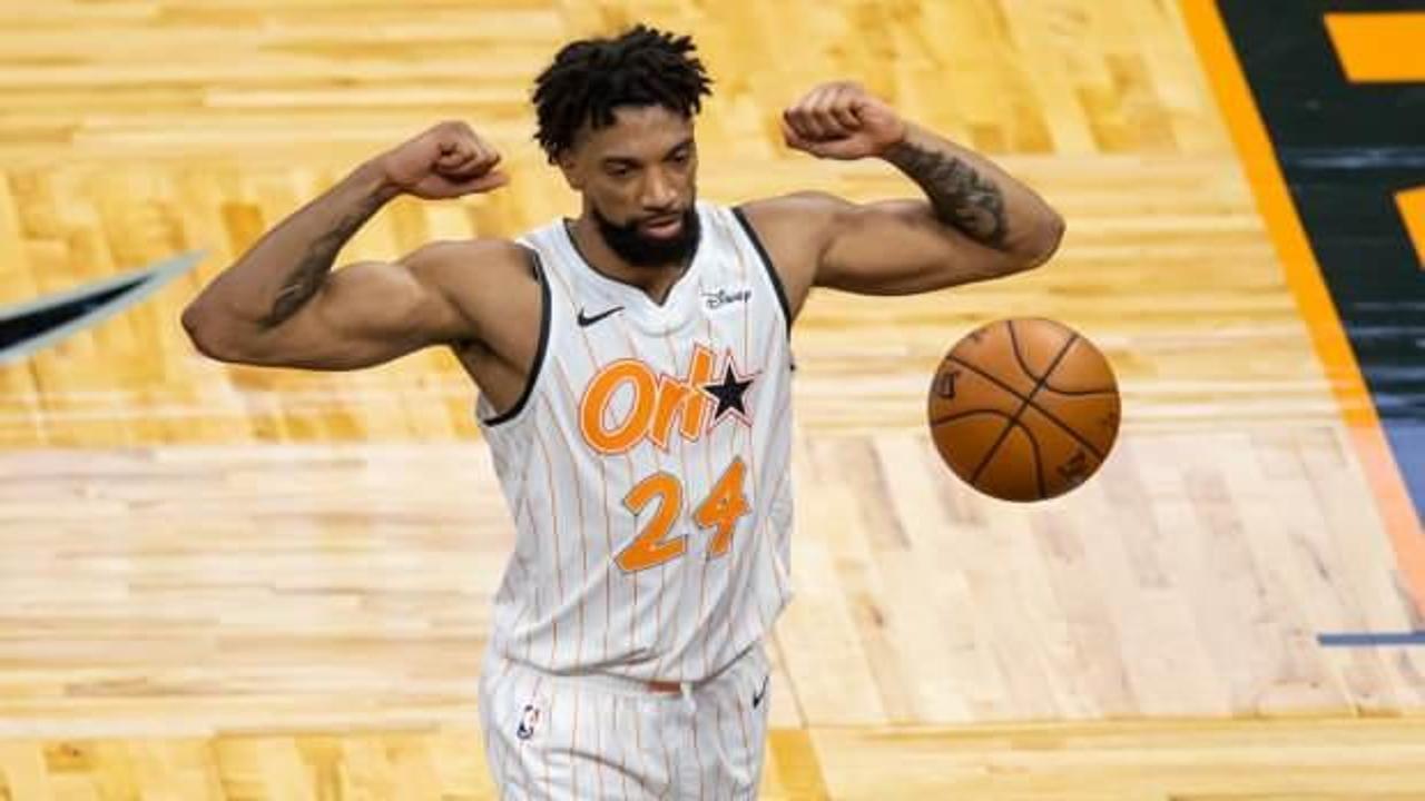 Fenerbah&ccedil;e Beko'ya Kanadalı pivot! 1 yıllık anlaşma