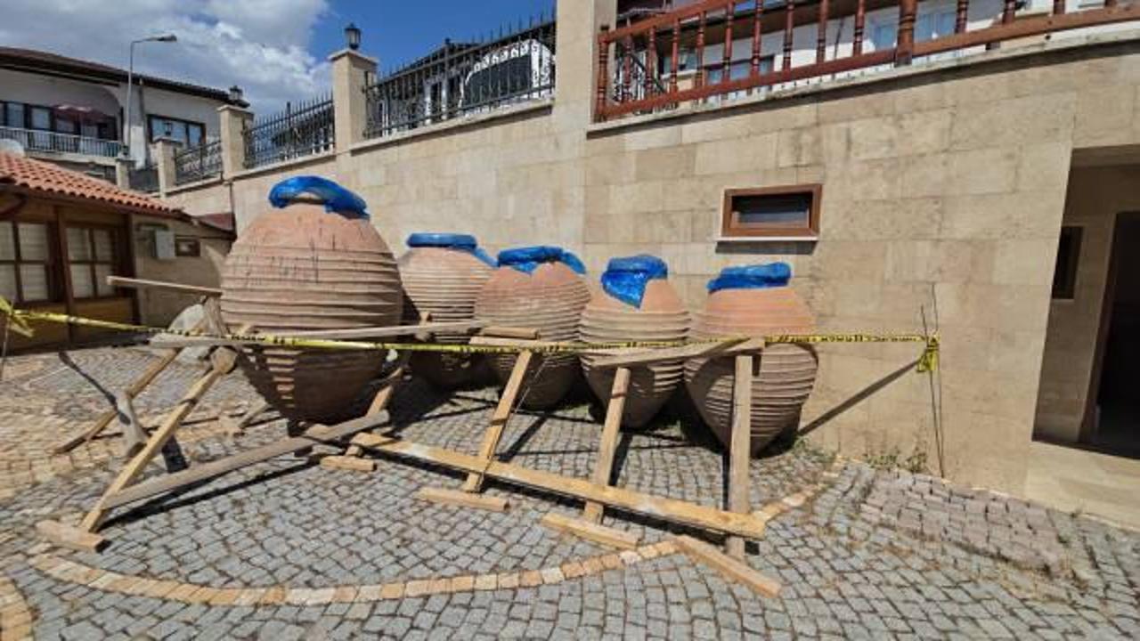 Gen&ccedil; Osmanlı d&ouml;nemine ait devasa erzak k&uuml;pleri bulundu 