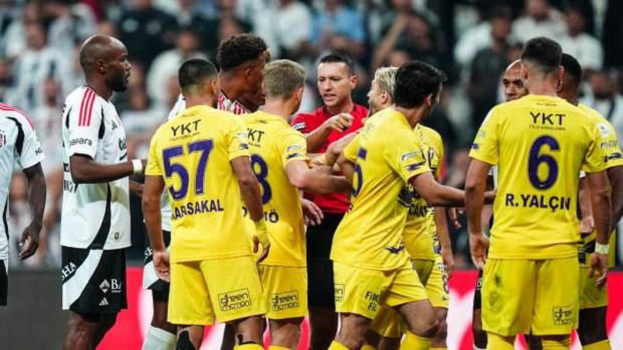 Beşiktaş - Eyüpspor maçına damga vuran iki pozisyon! Kararlar doğru mu?