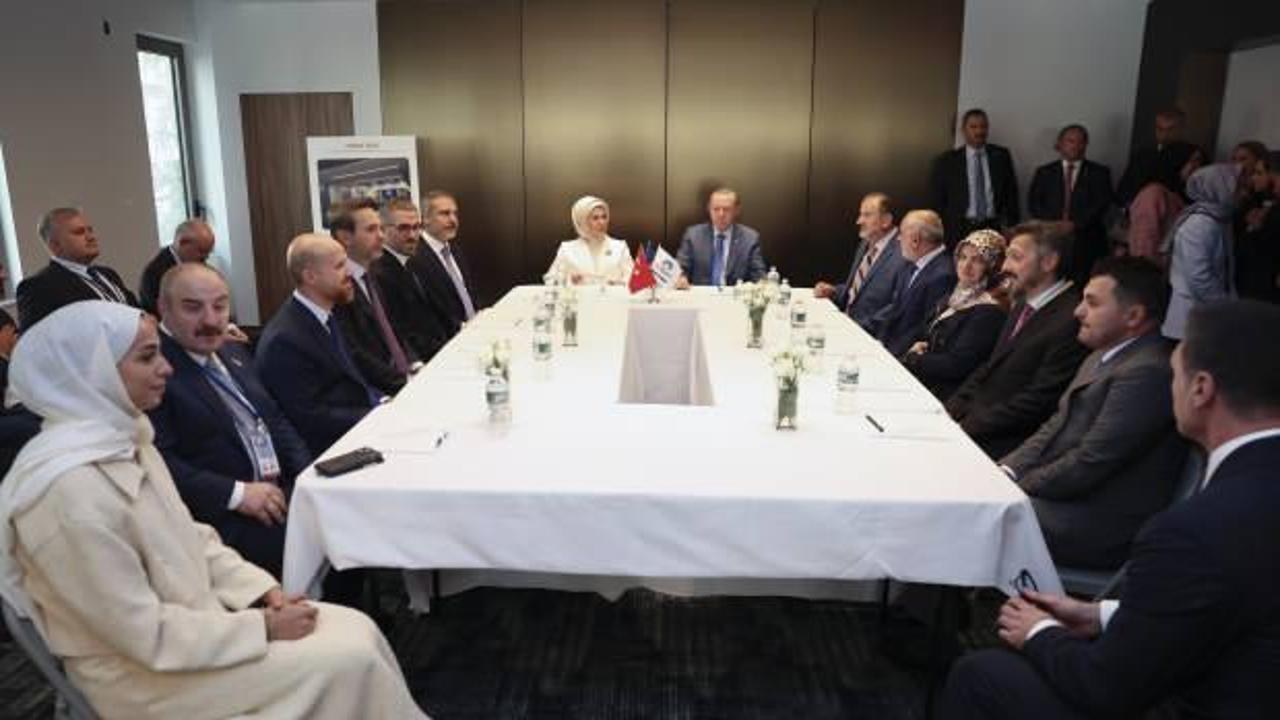 Cumhurbaşkanı Erdoğan, New York'ta T&uuml;rken'i ziyaret etti!