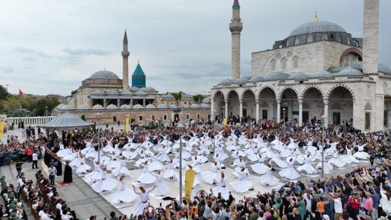 D&uuml;nyayı Konya&rsquo;da buluşturan 21. Mistik M&uuml;zik Festivali coşkuyla başladı