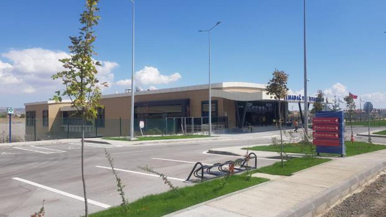 Bakan Uraloğlu a&ccedil;ıkladı! Yıldızeli̇ ve Elmadağ i̇stasyonları da a&ccedil;ılıyor