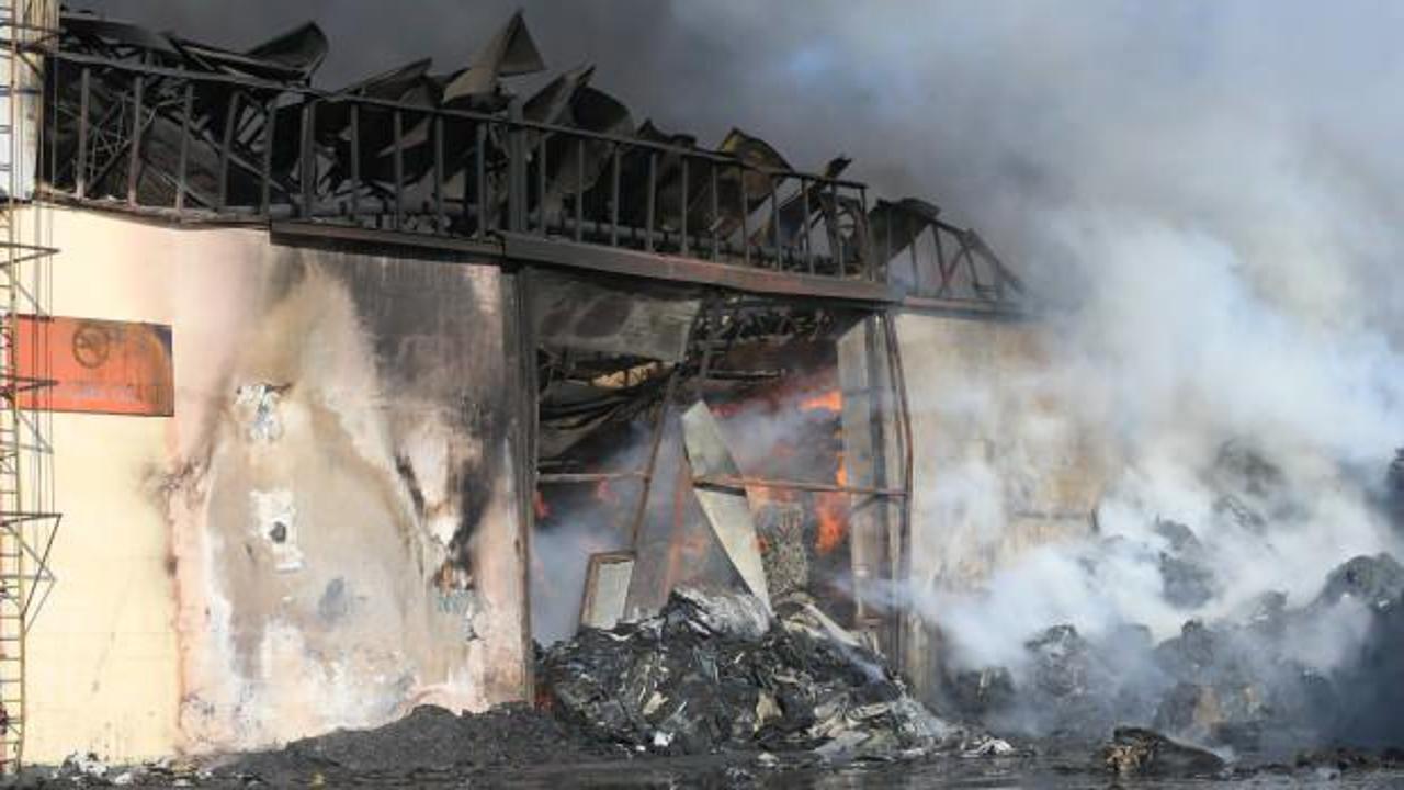 Kayseri'de keçe fabrikasında büyük yangın