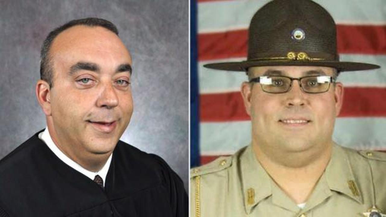 Mahkeme binasında cinayet: Şerif, yargıcı öldürdü