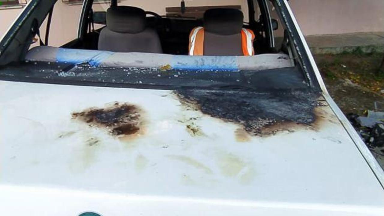 Otomobilleri kundaklandı, evleri taşlandı! Yaşlı &ccedil;iftin endişesi b&uuml;y&uuml;yor