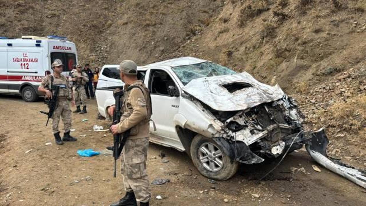 Pençe-Kilit şehidinin cenazesine gelen yakınları kaza yaptı: 1 ölü, 5 yaralı