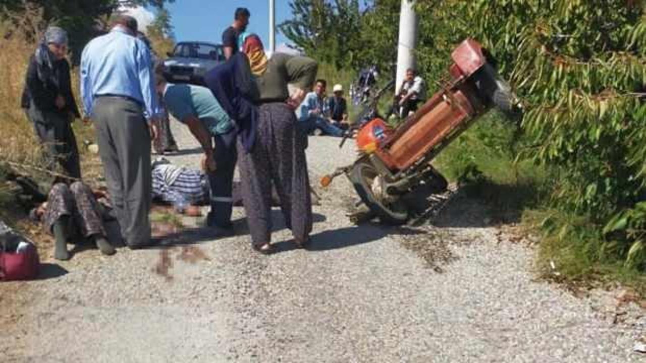 Sepetli motosiklet devrildi: 1 ölü, 2 yaralı