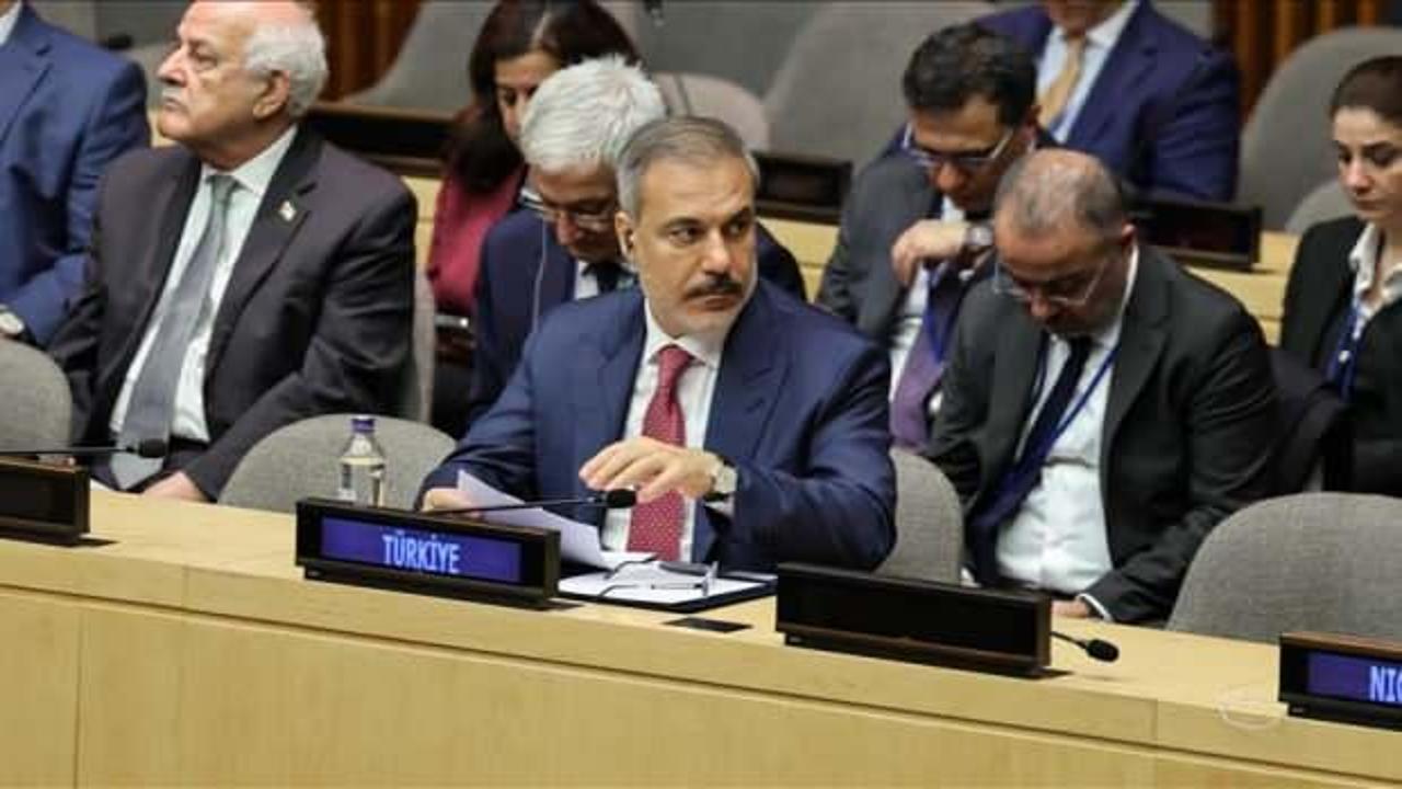 Bakan Fidan: "İki devletli çözümü uygulamak için İsrail'in iyi niyetini bekleyemeyiz"