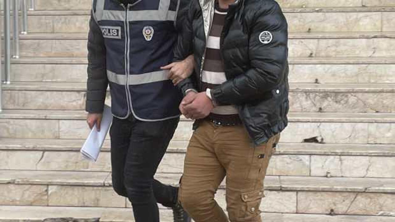 &Ccedil;aldığı otomobille gezintiye &ccedil;ıkan arlanmaz hırsız yakalandı