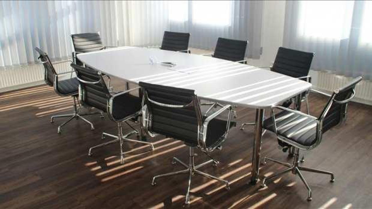 CEO'ların y&uuml;zde 80'i 'ofisi' işaret etti